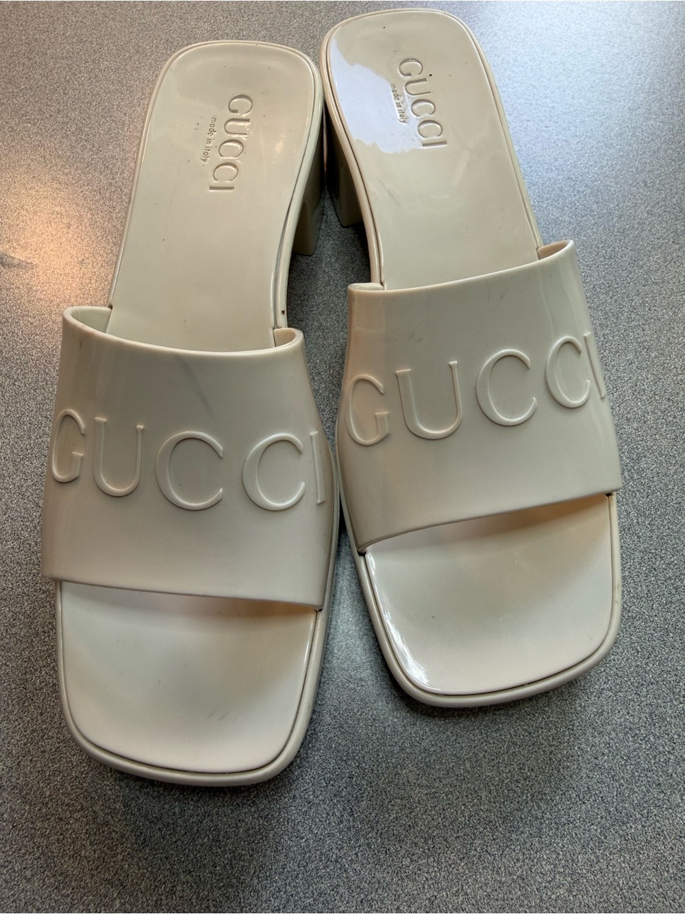 Gucci Cream Patent Logo Slide Mules